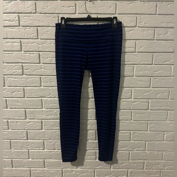 ATHLETA Admiral Striped Leggings Medium Petite - Picture 1 of 7